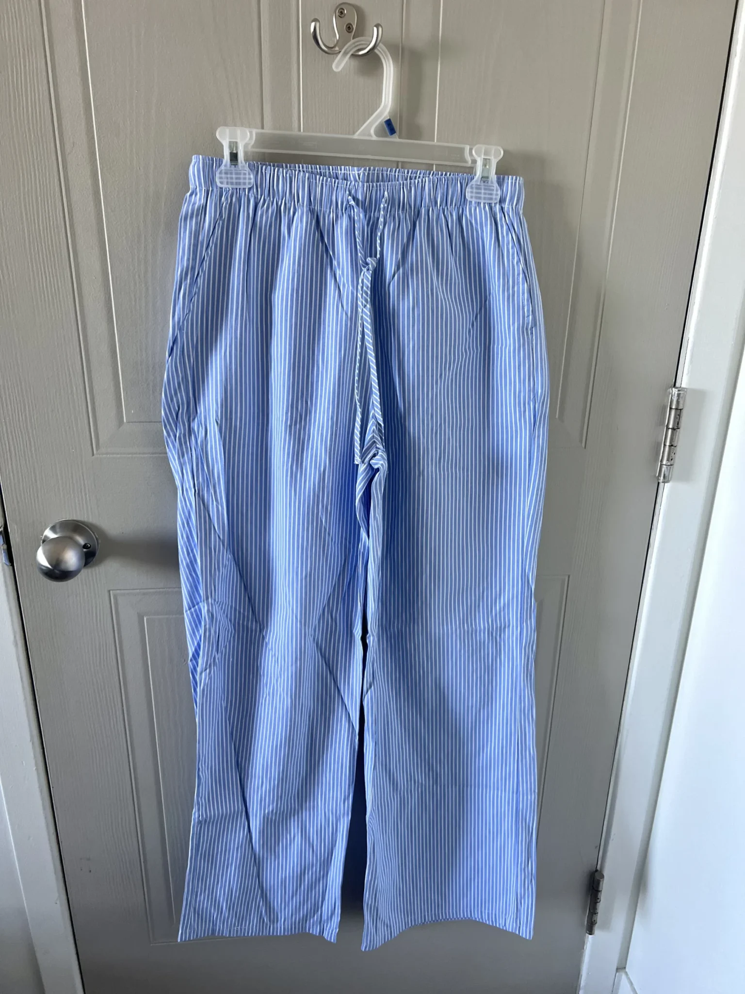 Featured image for Pantalon à rayures