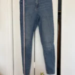 Featured thumbnail for Jeans Taille Haute