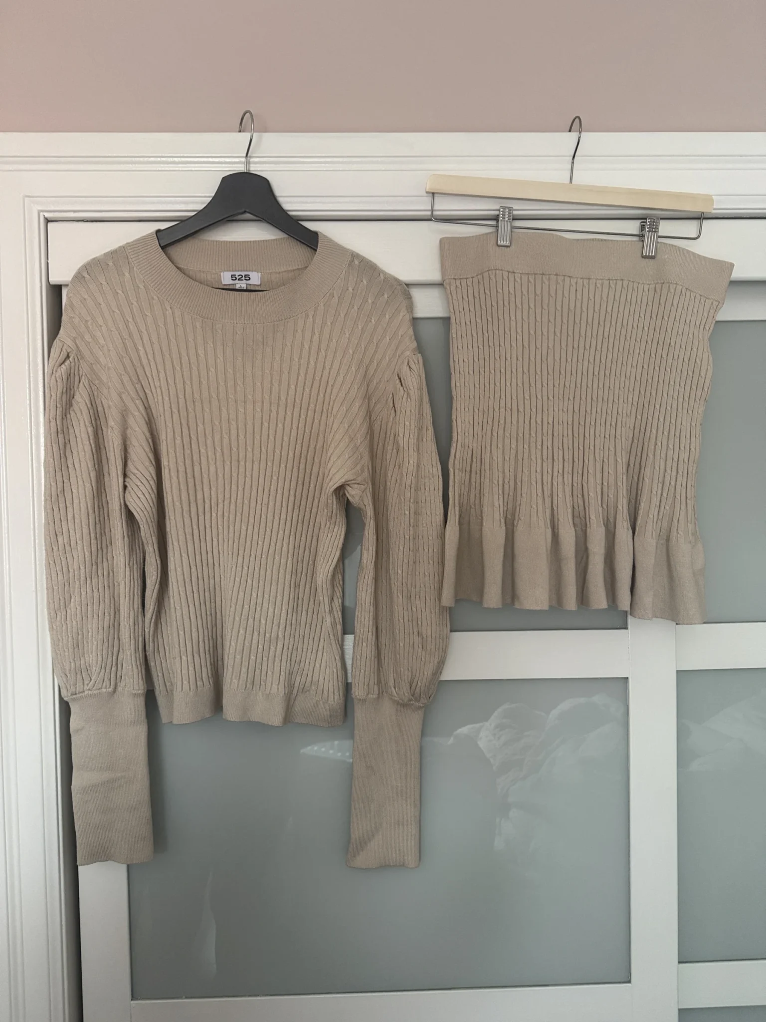 Featured image for 525 – Cream-coloured jumper and skirt set