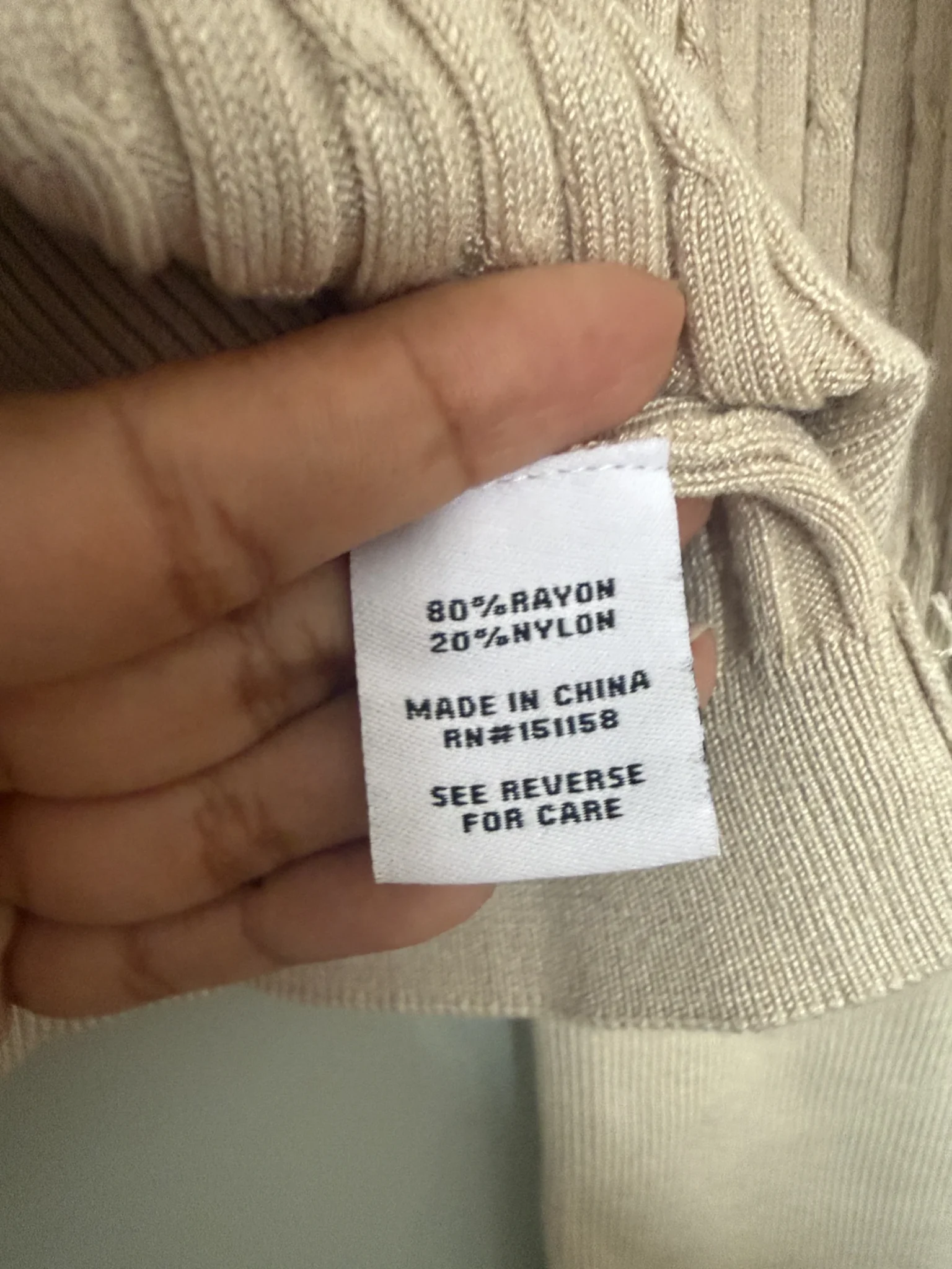 Image for 525 – Cream-coloured jumper and skirt set