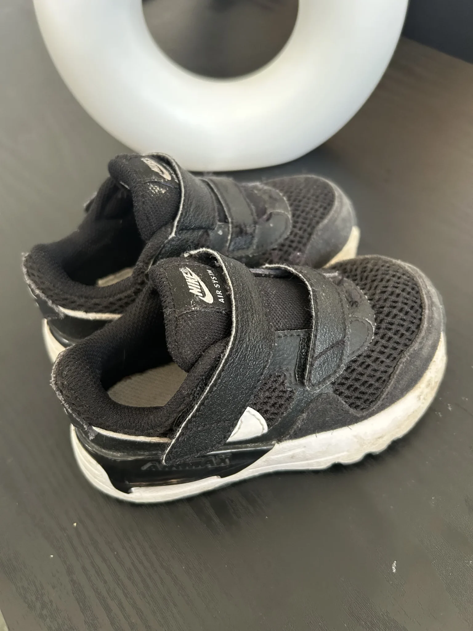 Featured image for Nike Air Max SYSTM trainers – Black and White