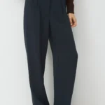 Thumbnail for Aritzia | Suit : Blazer + Pants Effortless (NEUF) 💙