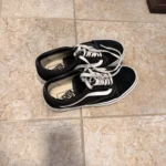 Thumbnail for Vans 8.5 US FEMMES