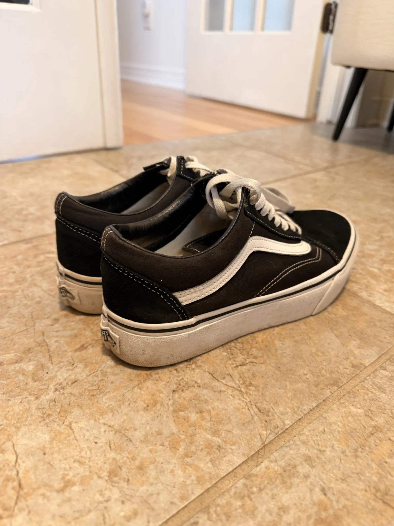 Image for Vans 8.5 US FEMMES