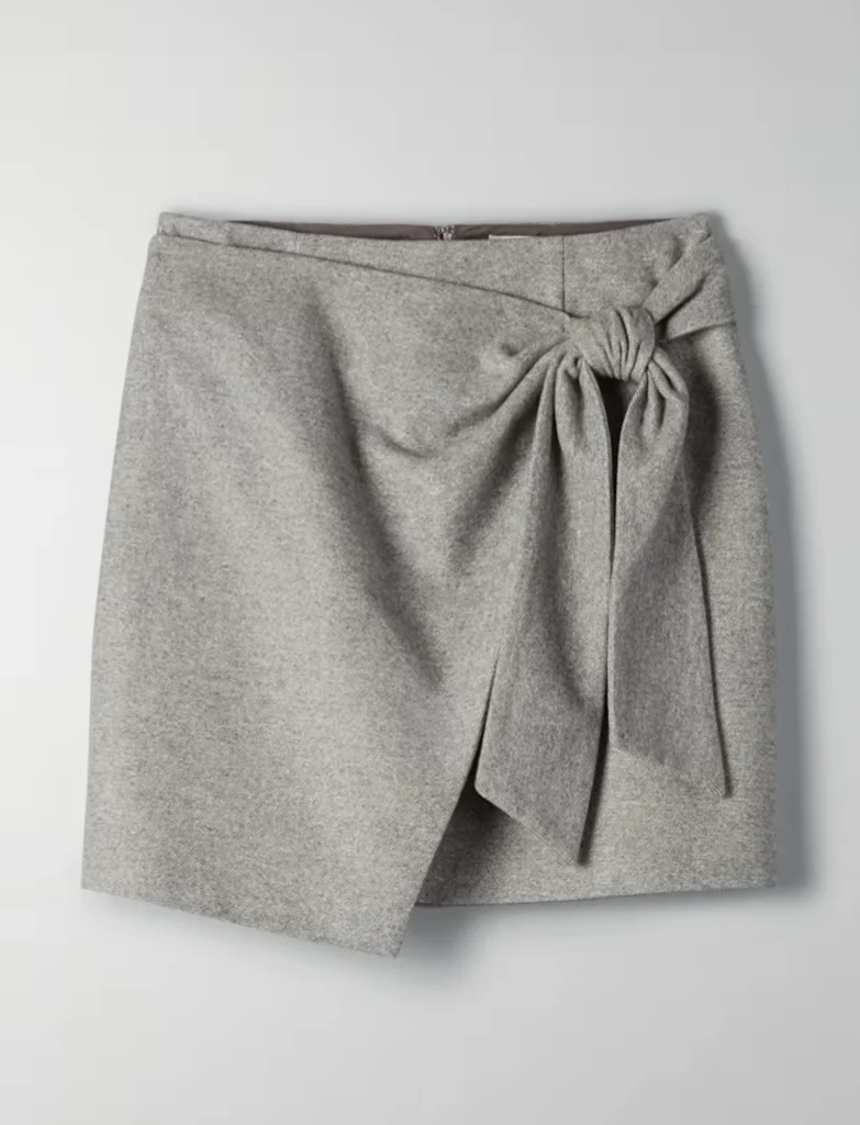 Image for 🌷Wrap mini skirt – Aritzia