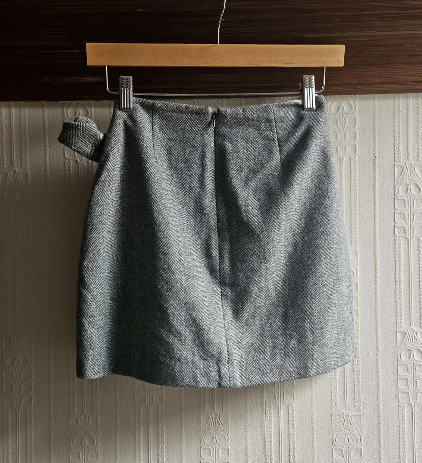 Image for 🌷Wrap mini skirt – Aritzia