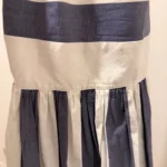 Thumbnail for Robe rayée bleu et blanc décolletée dans le dos COS