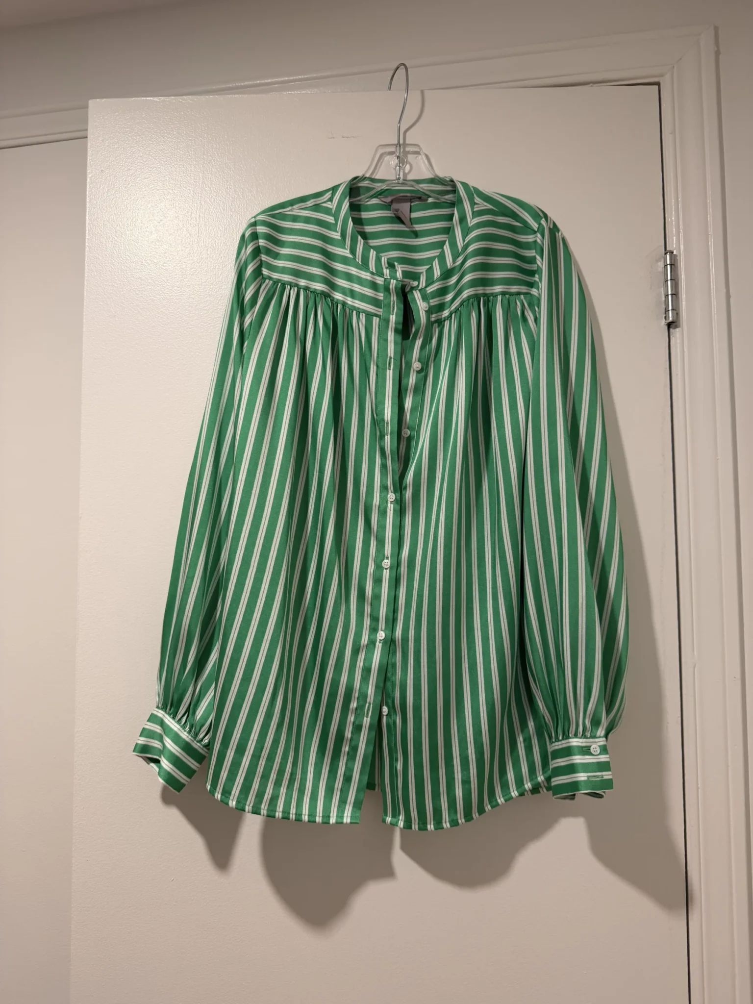 Featured image for Chemisier fluide rayée verte HM