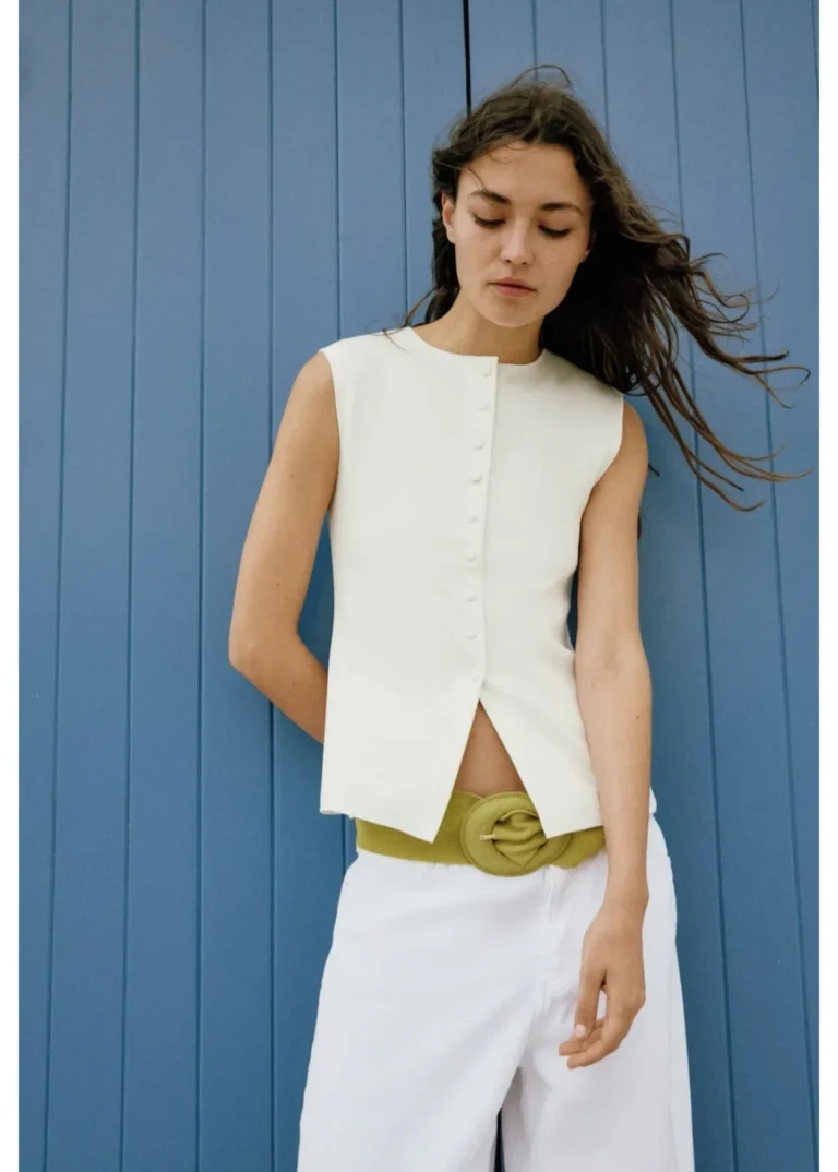 Featured image for Haut sans manches