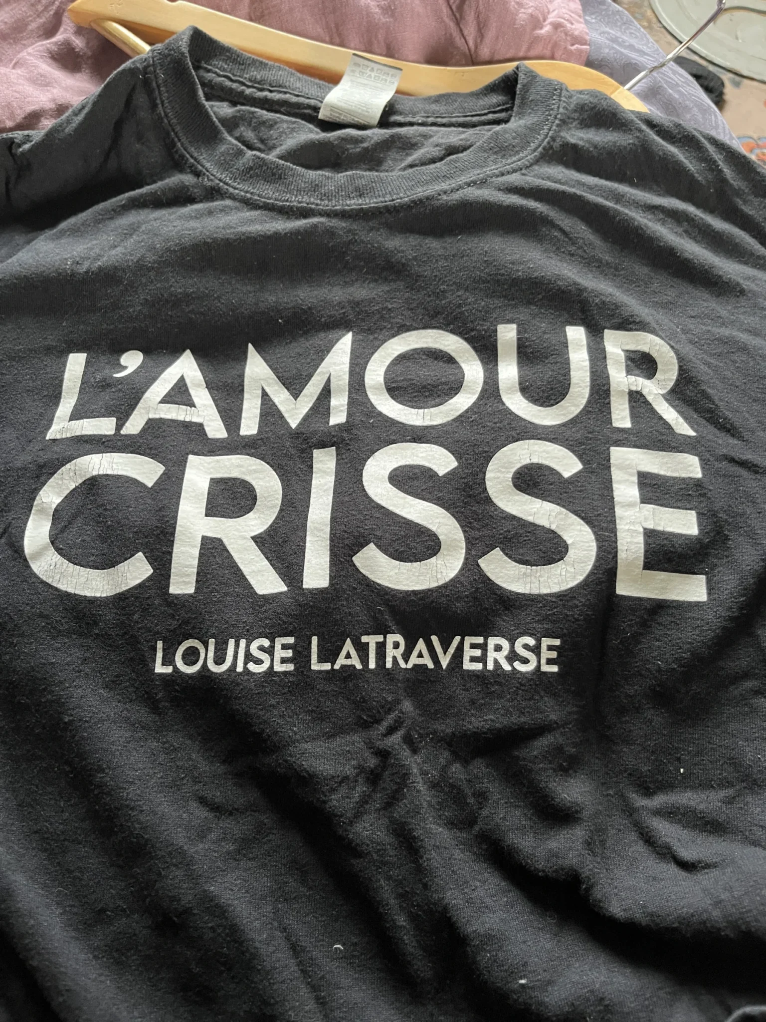 Image for ‘L’amour crisse’ T-shirt