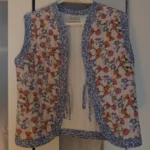 Featured thumbnail for Gilet fleuri grandeur S - Dailystory