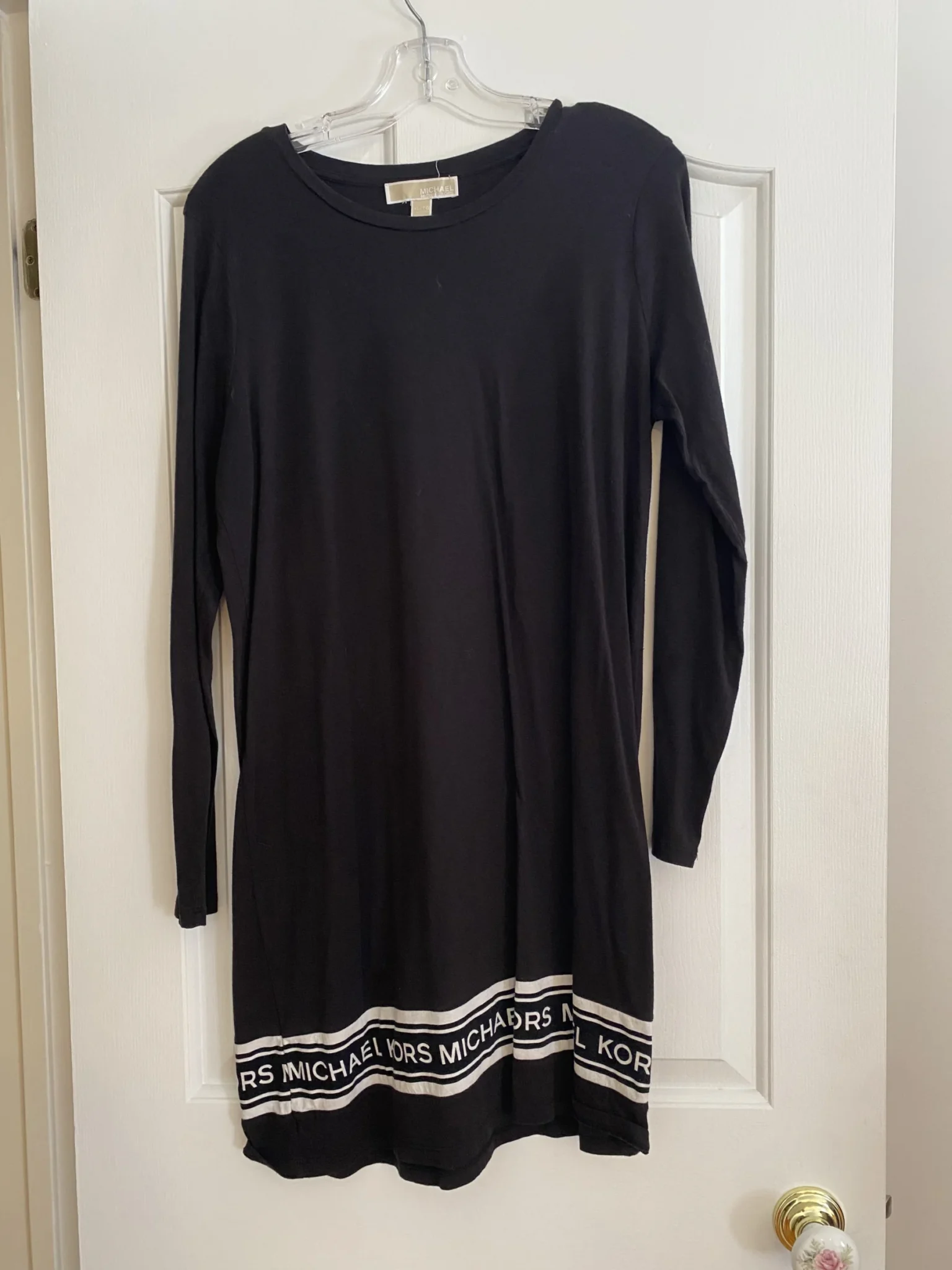 Featured image for Robe Michael kors