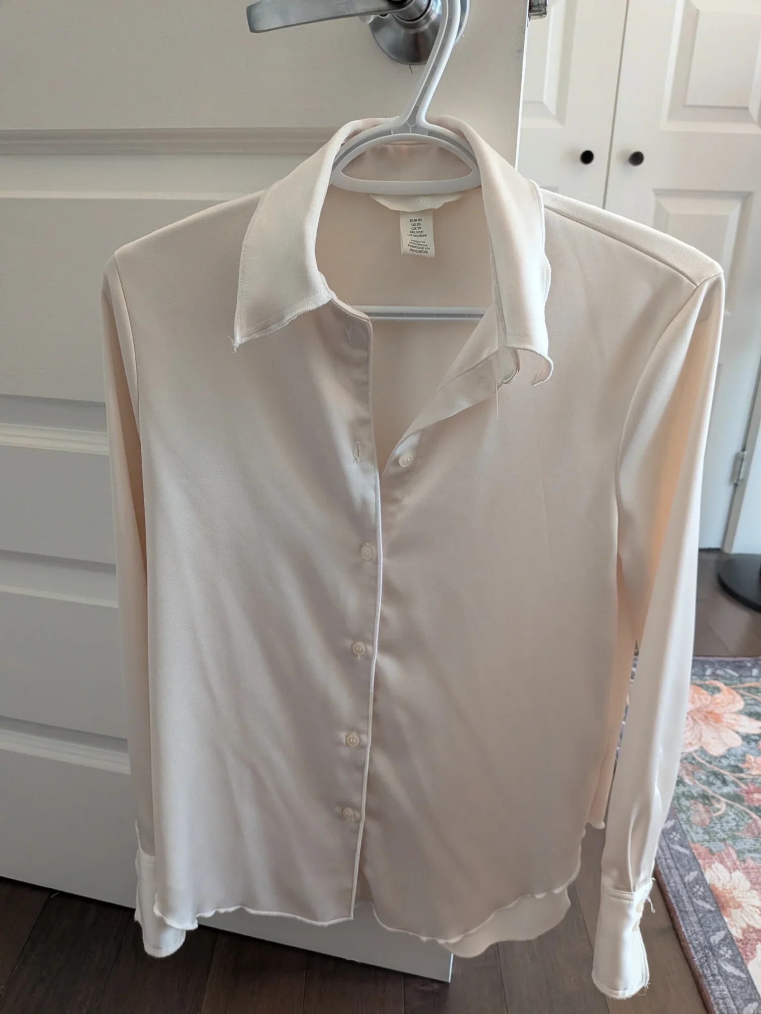 Featured image for Blouse satinée H&M