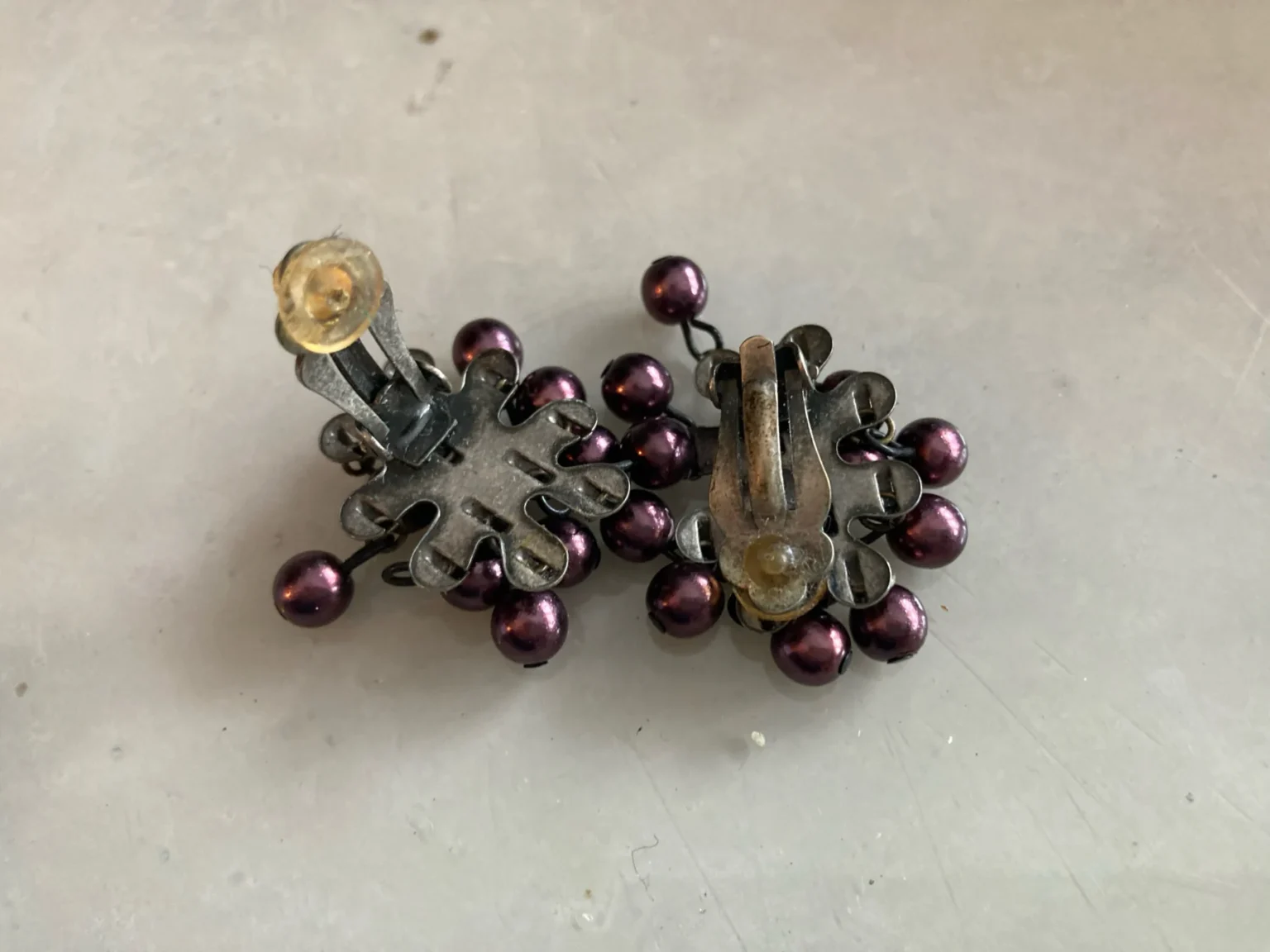 Image for Necklace and clip-on earrings set – mauve