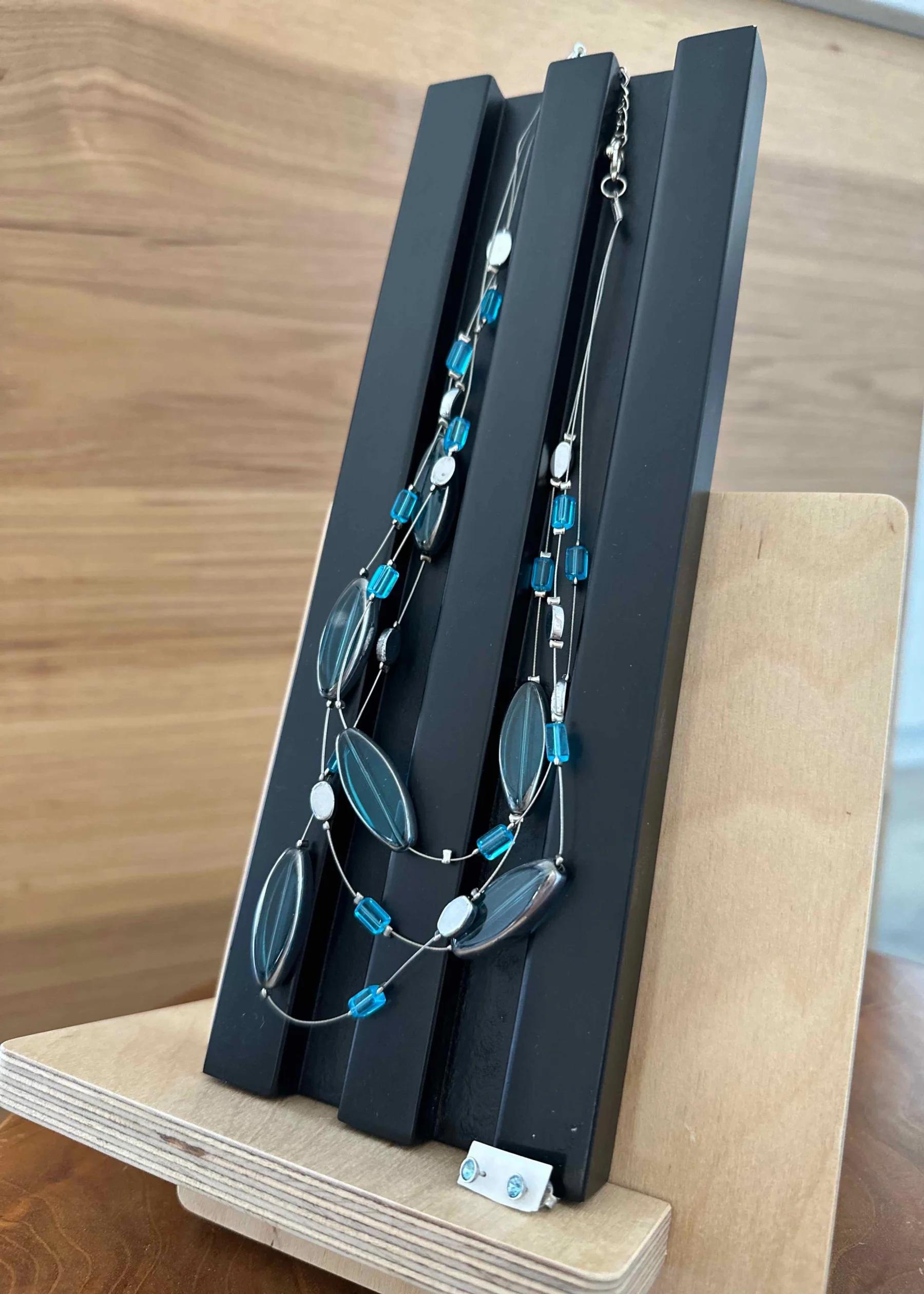 Duo collier et boucles d'oreilles - bleu pâle / turquoise *Autre seconde main
