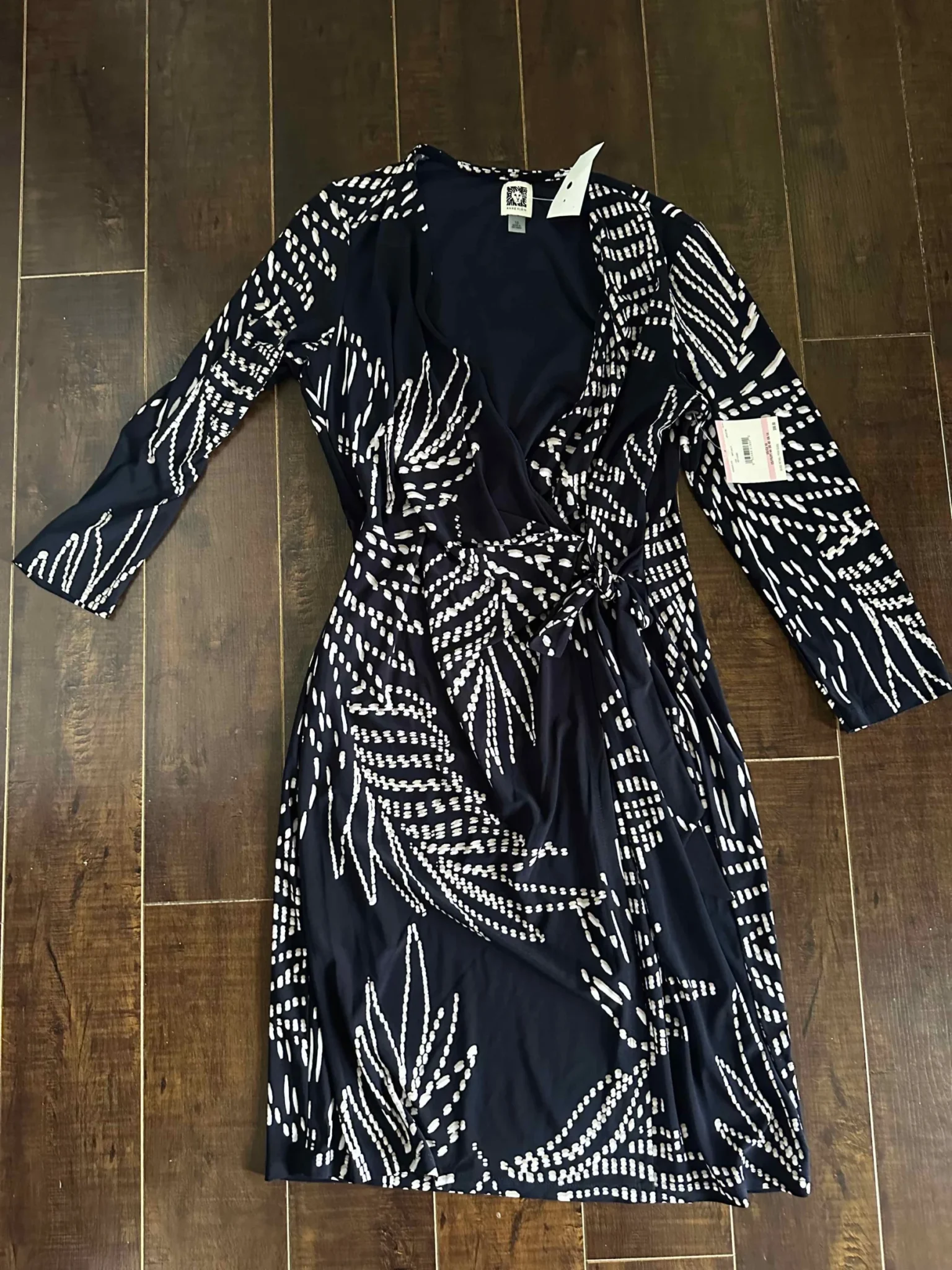 Featured image for Robe neuve Anne Klein taille 10us / 44fr