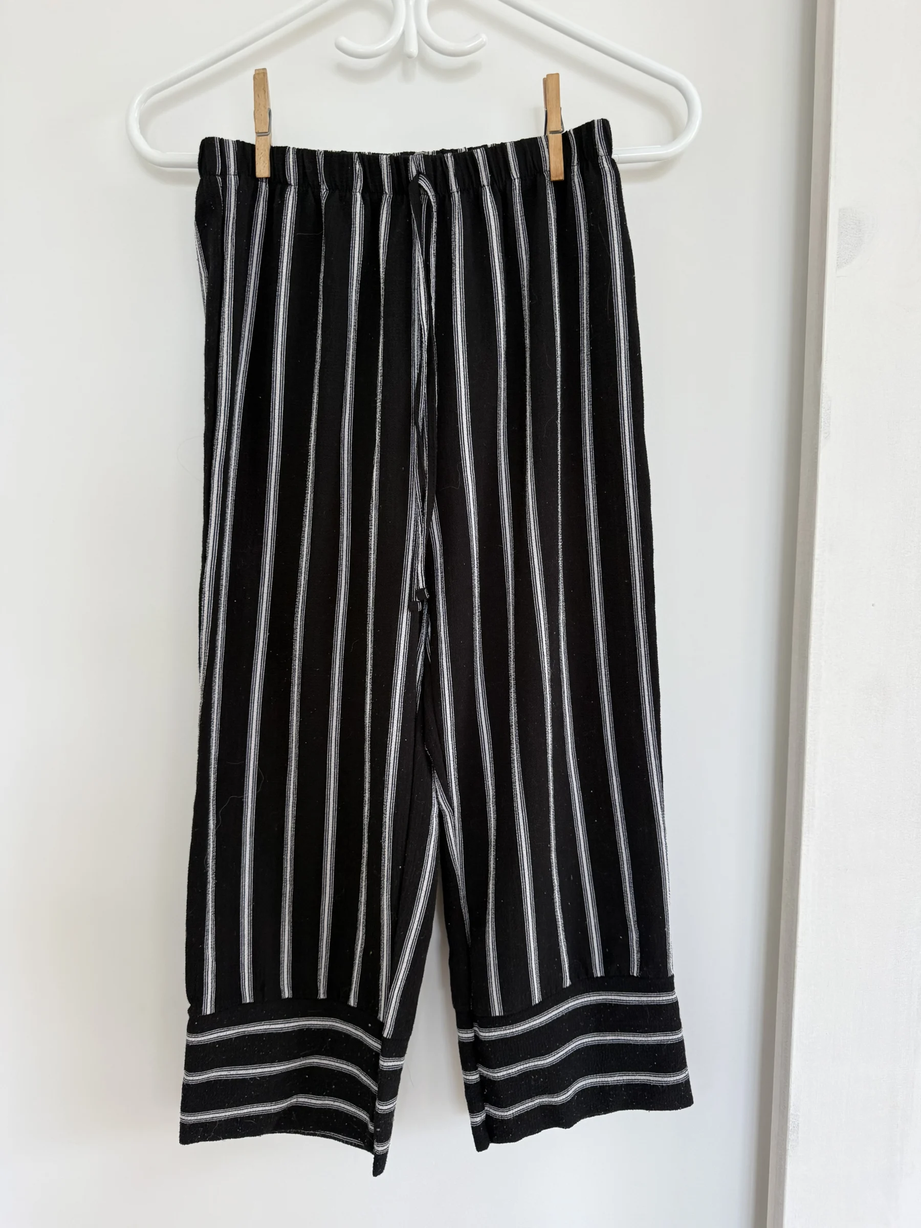Pantalon rayé Ardene seconde main