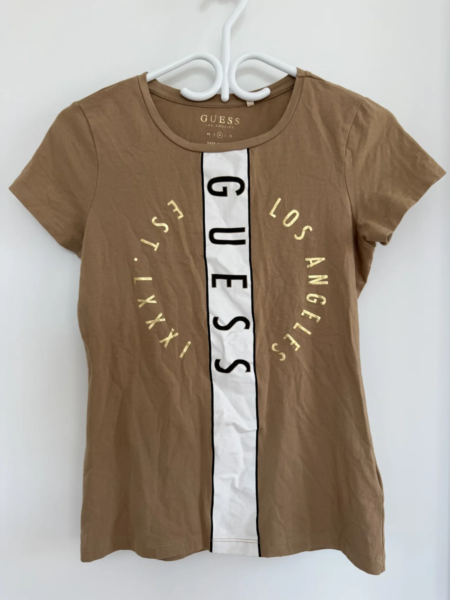 Featured image for T-shirt Guess beige