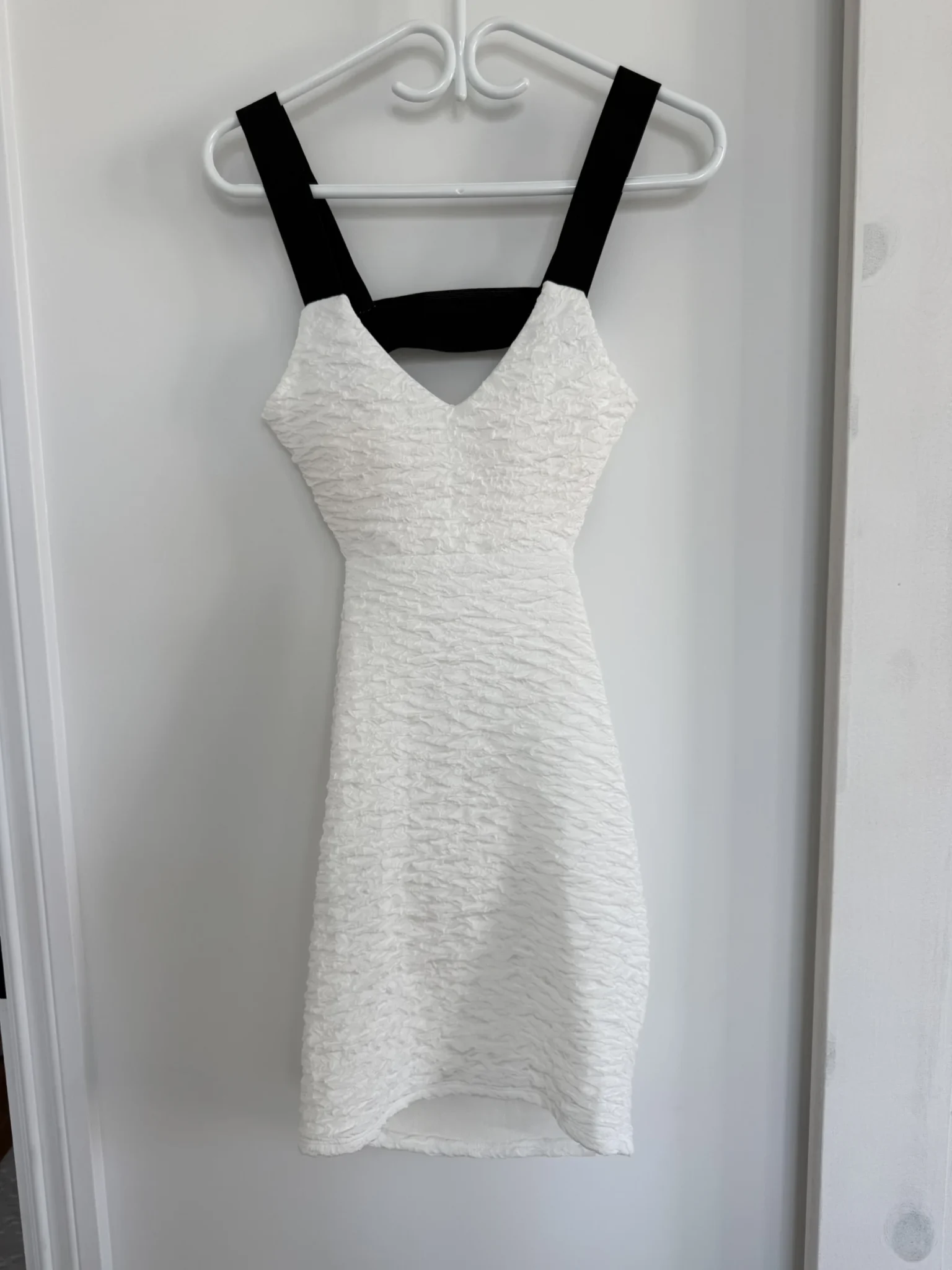 Image for Robe courte ajustée