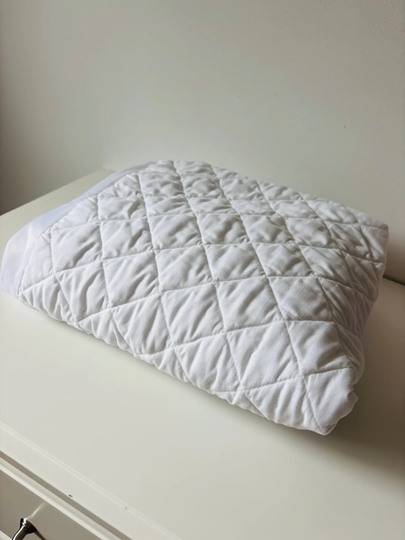 Image for Cot mattress protector