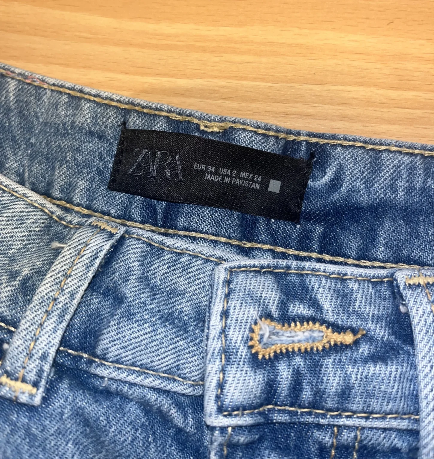 Image for COMME NEUVE Short en jeans Zara