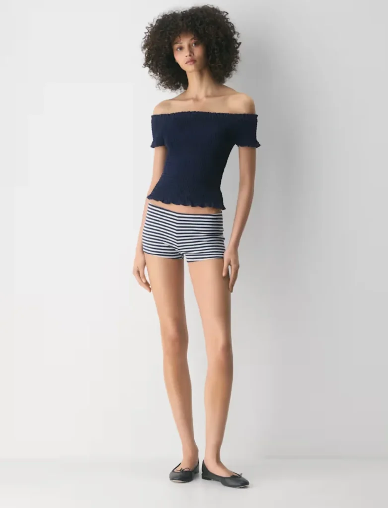 Image for 🌷Heartfelt top – Aritzia (Sunday Best)