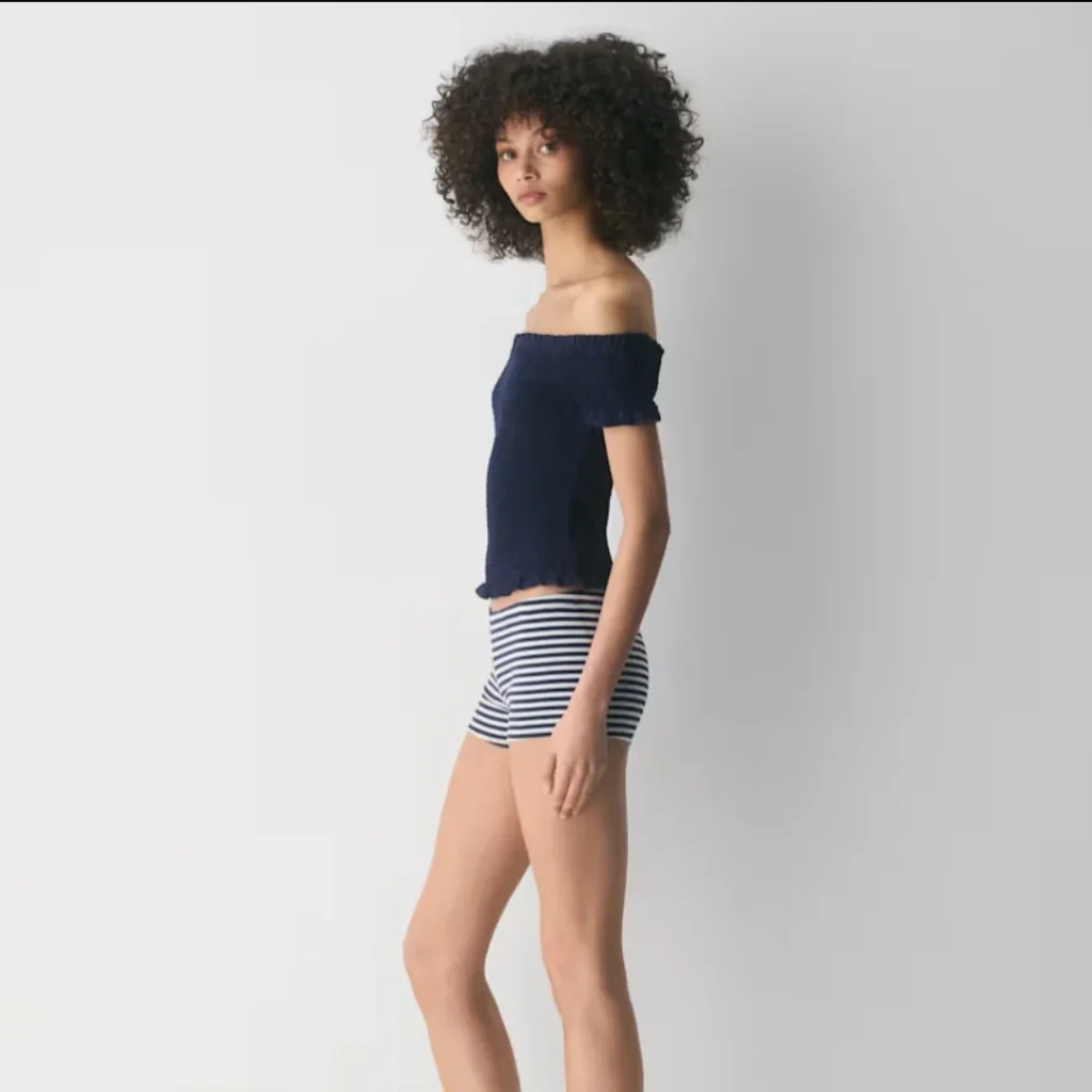 Image for 🌷Heartfelt top – Aritzia (Sunday Best)