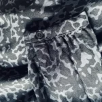 Thumbnail for Blouse à imprimé léopard