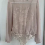 Featured thumbnail for Blouse avec léotard dentelle