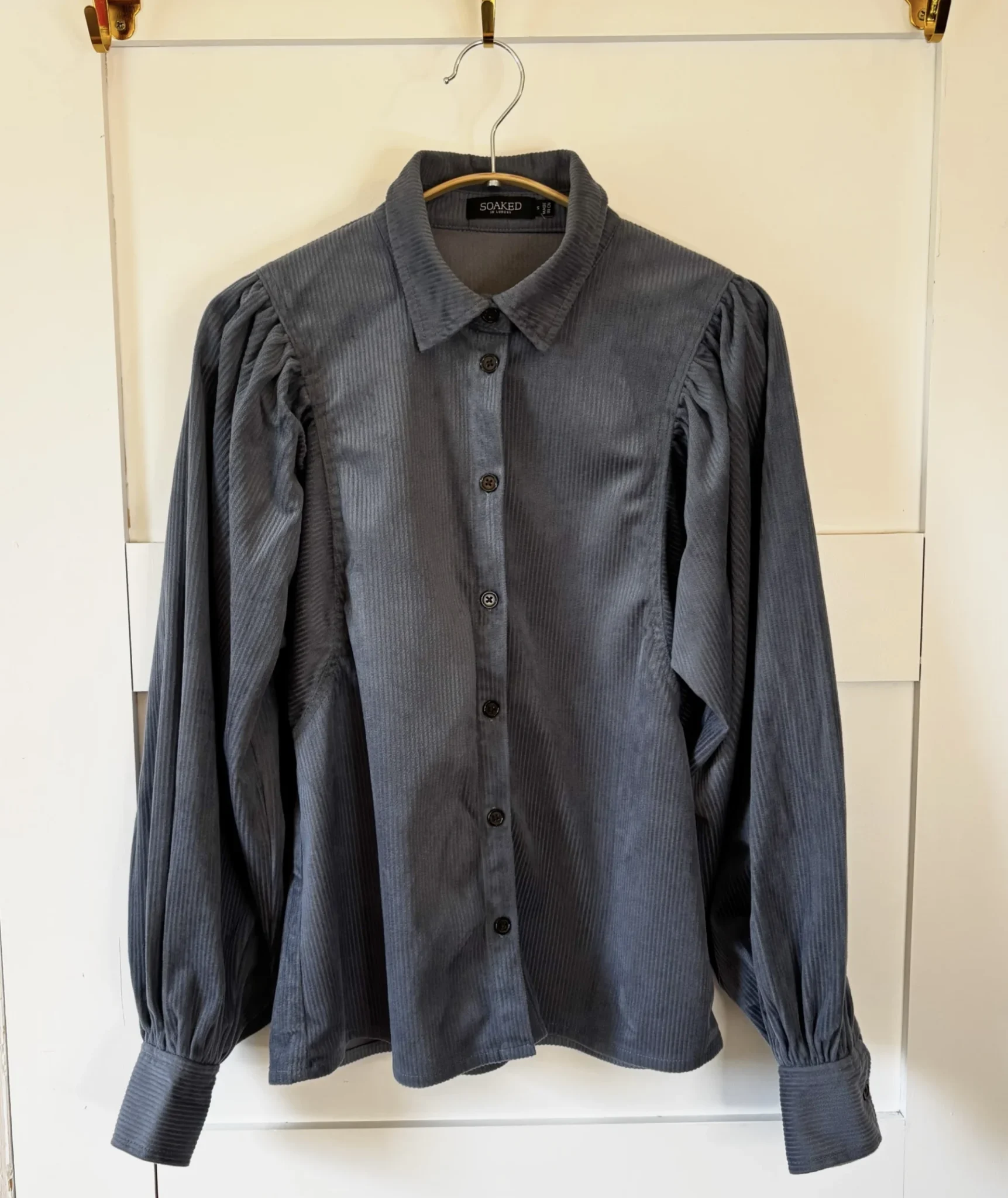 Featured image for ♥️SOAKED fine corduroy blouse