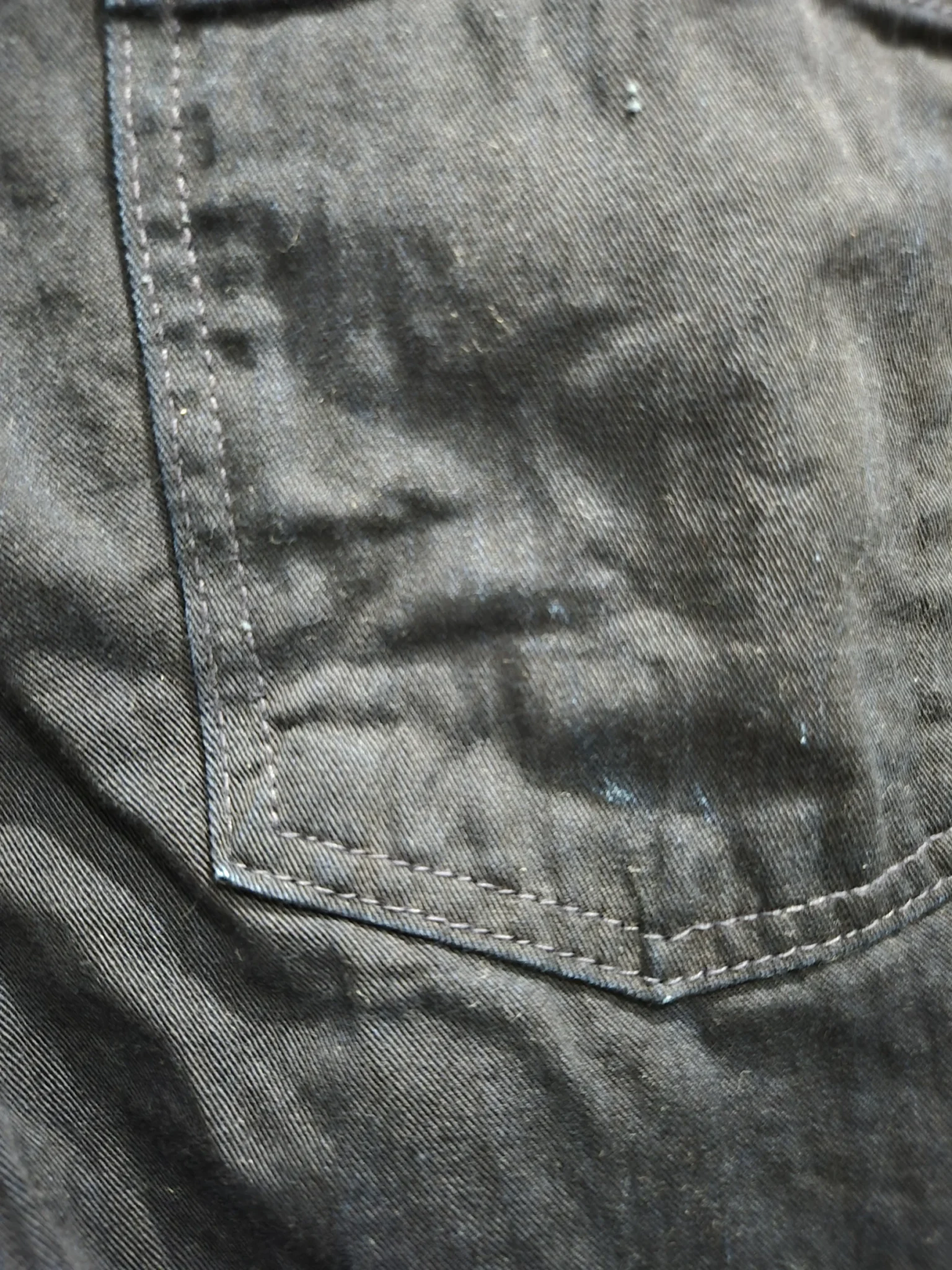Image for Jean Naked and Famous fait à Montréal
