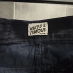 Thumbnail for Jean Naked and Famous fait à Montréal