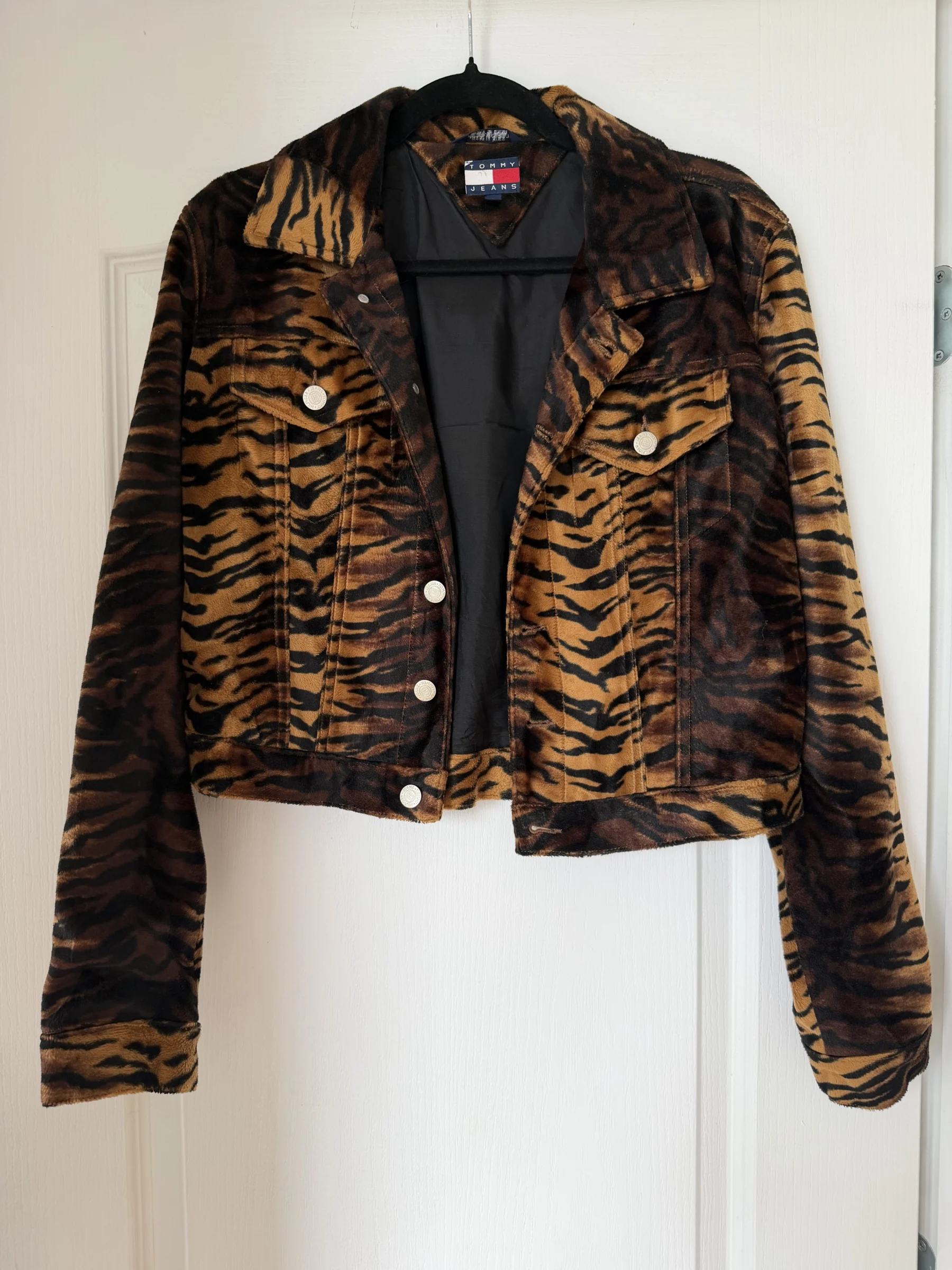 Veste Tommy Hilfiger taille L motif tigré Tommy Hilfiger seconde main