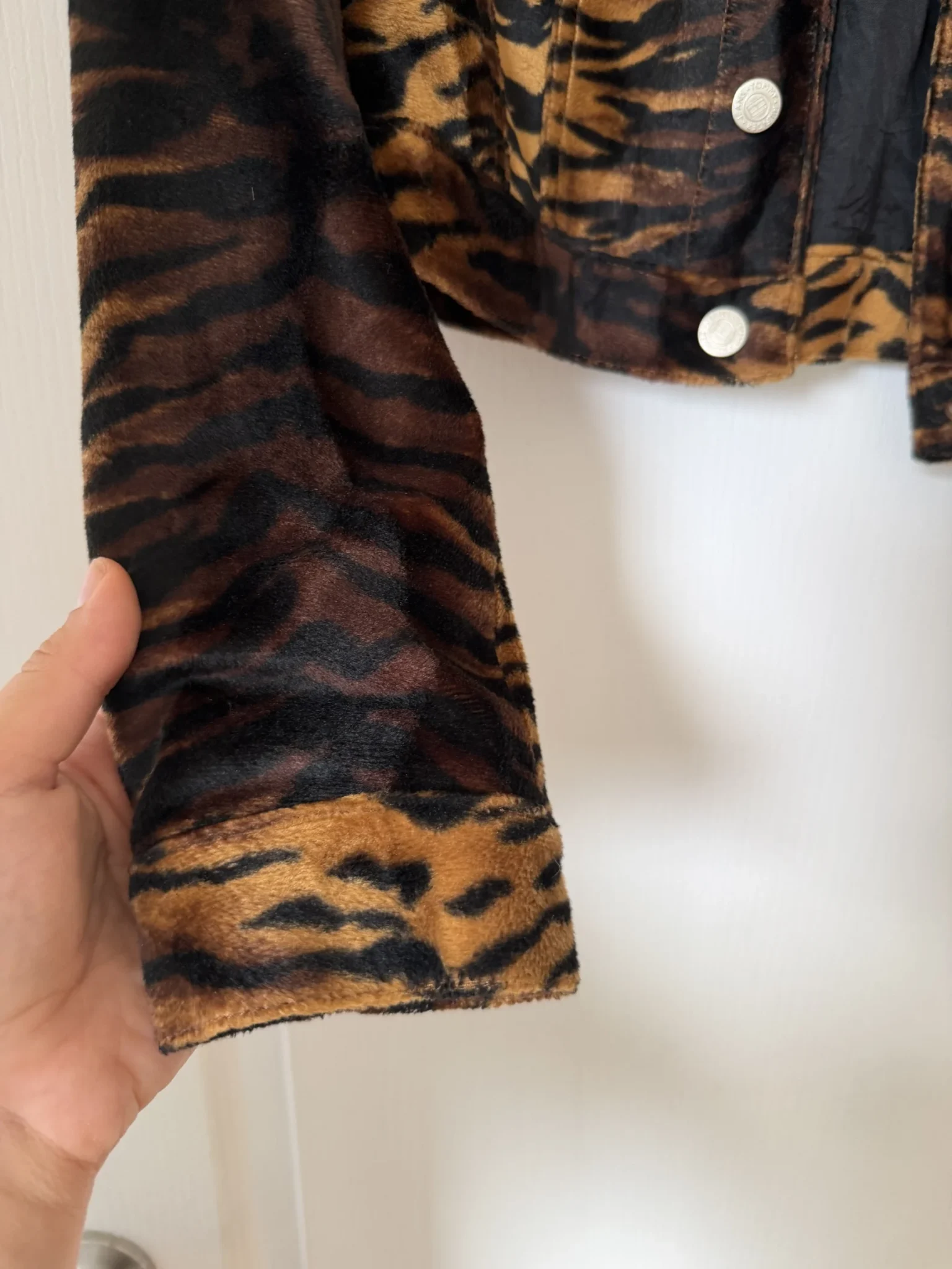 Image for Veste Tommy Hilfiger taille L motif tigré