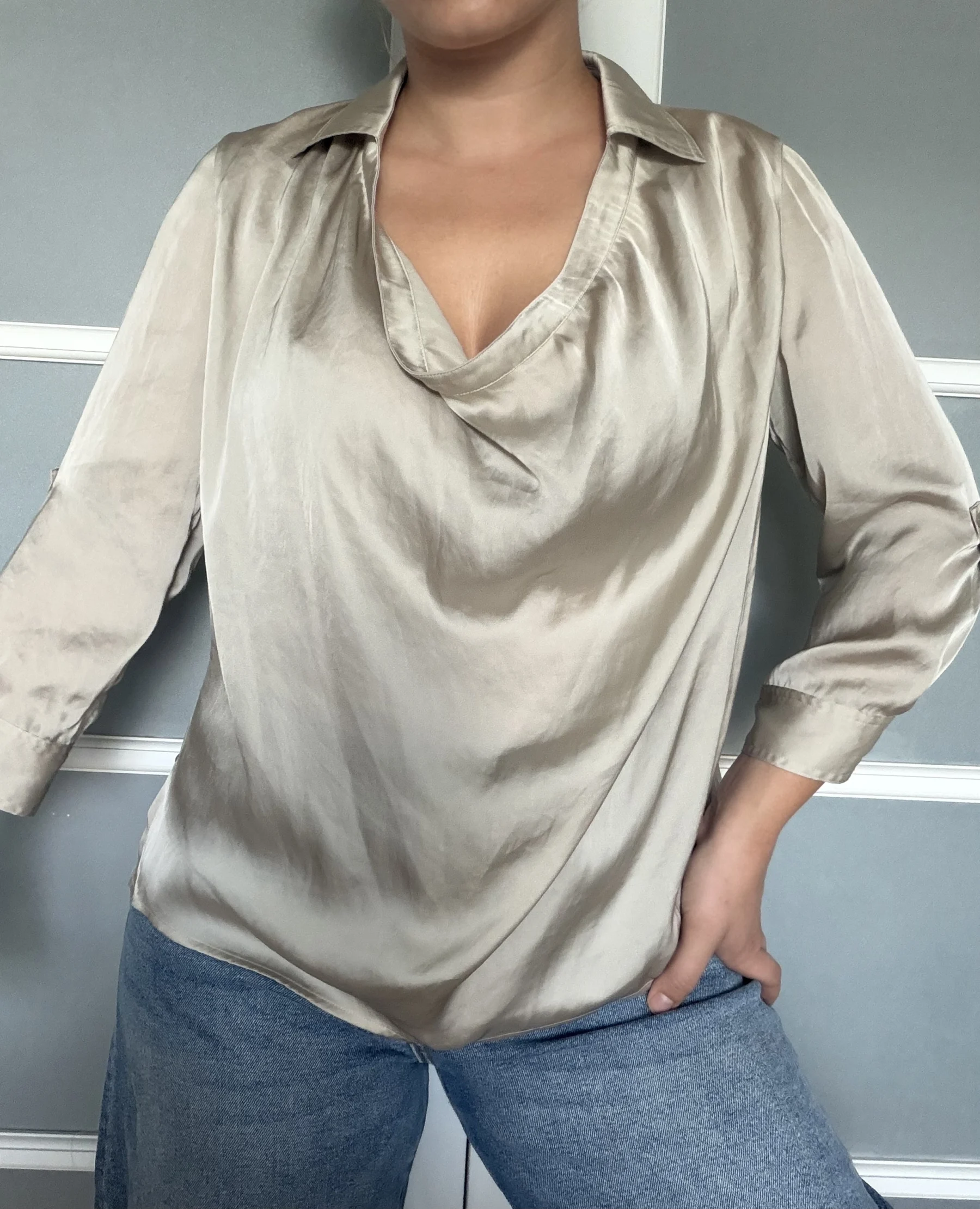 Blouse Vince taille 6 écru doré col tombant Vince seconde main