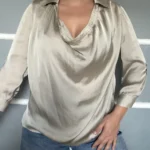 Thumbnail for Blouse Vince taille 6 écru doré col tombant