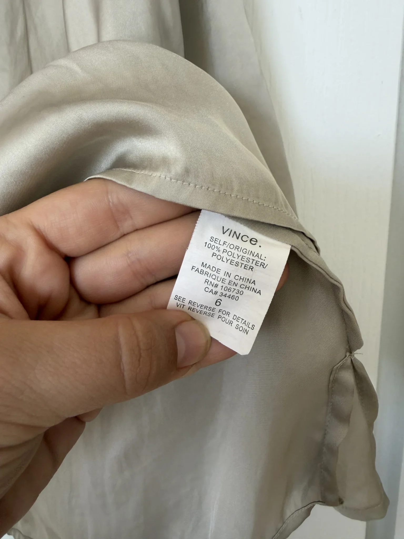 Image for Blouse Vince taille 6 écru doré col tombant