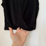 Thumbnail for Haut Alo Yoga taille S noir noué sur le devant