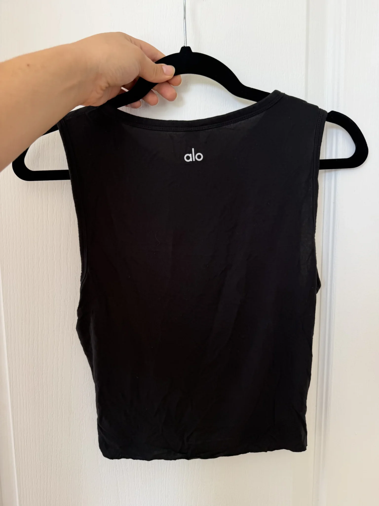 Image for Haut Alo Yoga taille S noir noué sur le devant