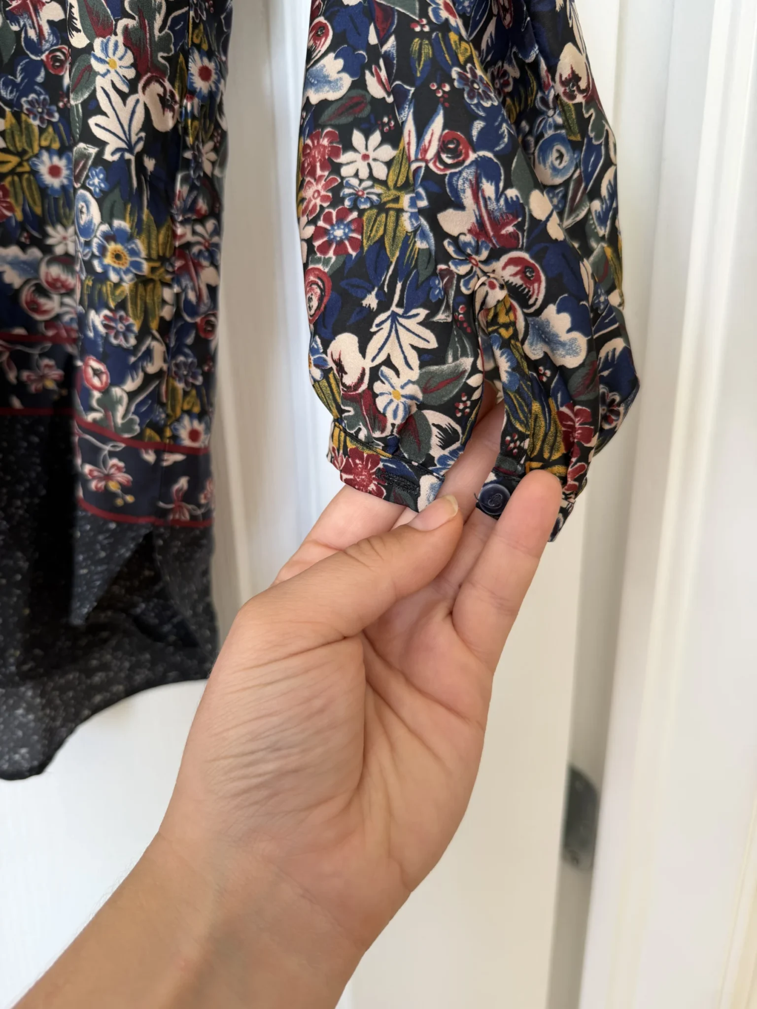 Image for Blouse Gérald Darel taille 38 fleuris bleu marine