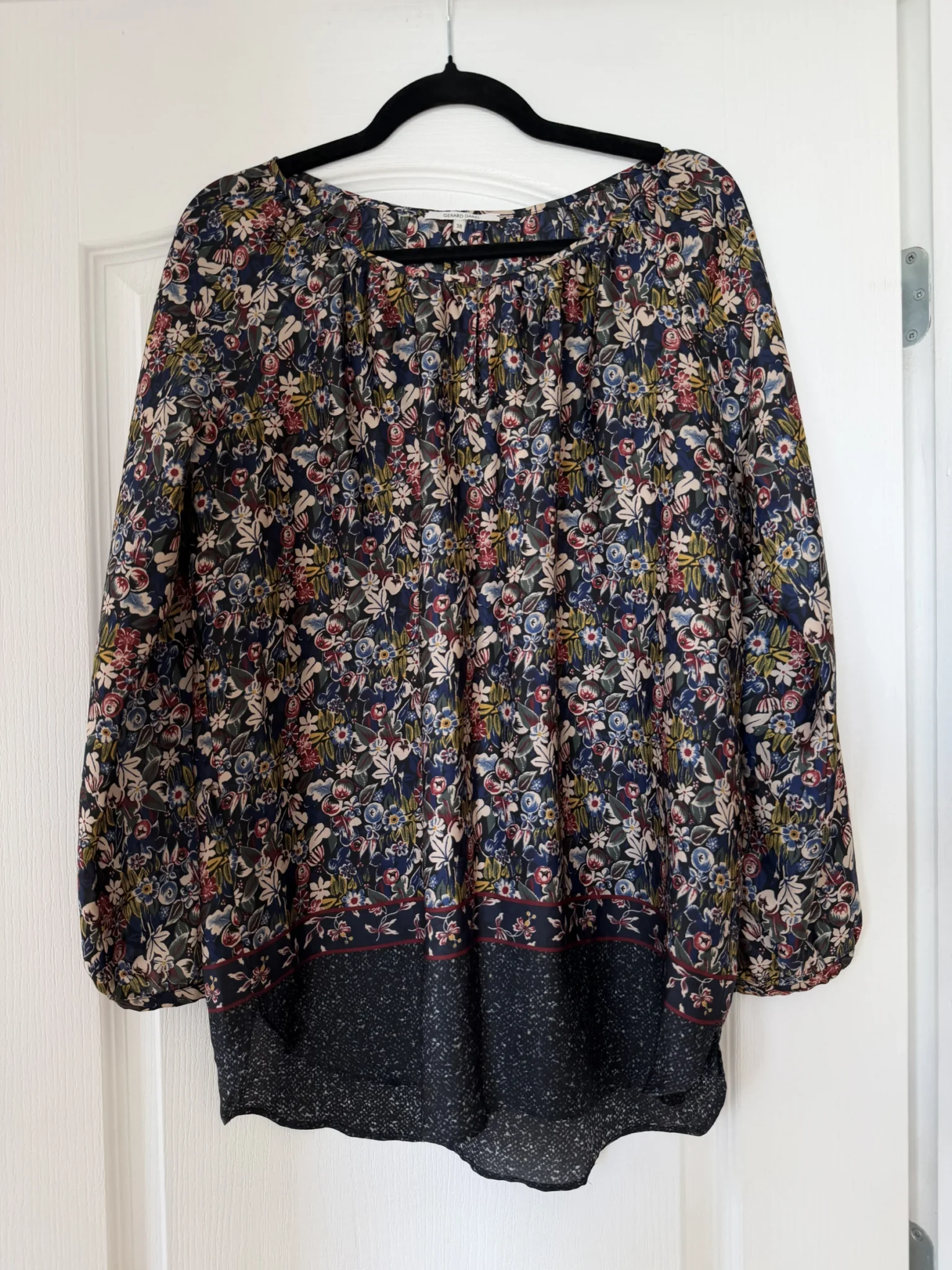 Image for Blouse Gérald Darel taille 38 fleuris bleu marine