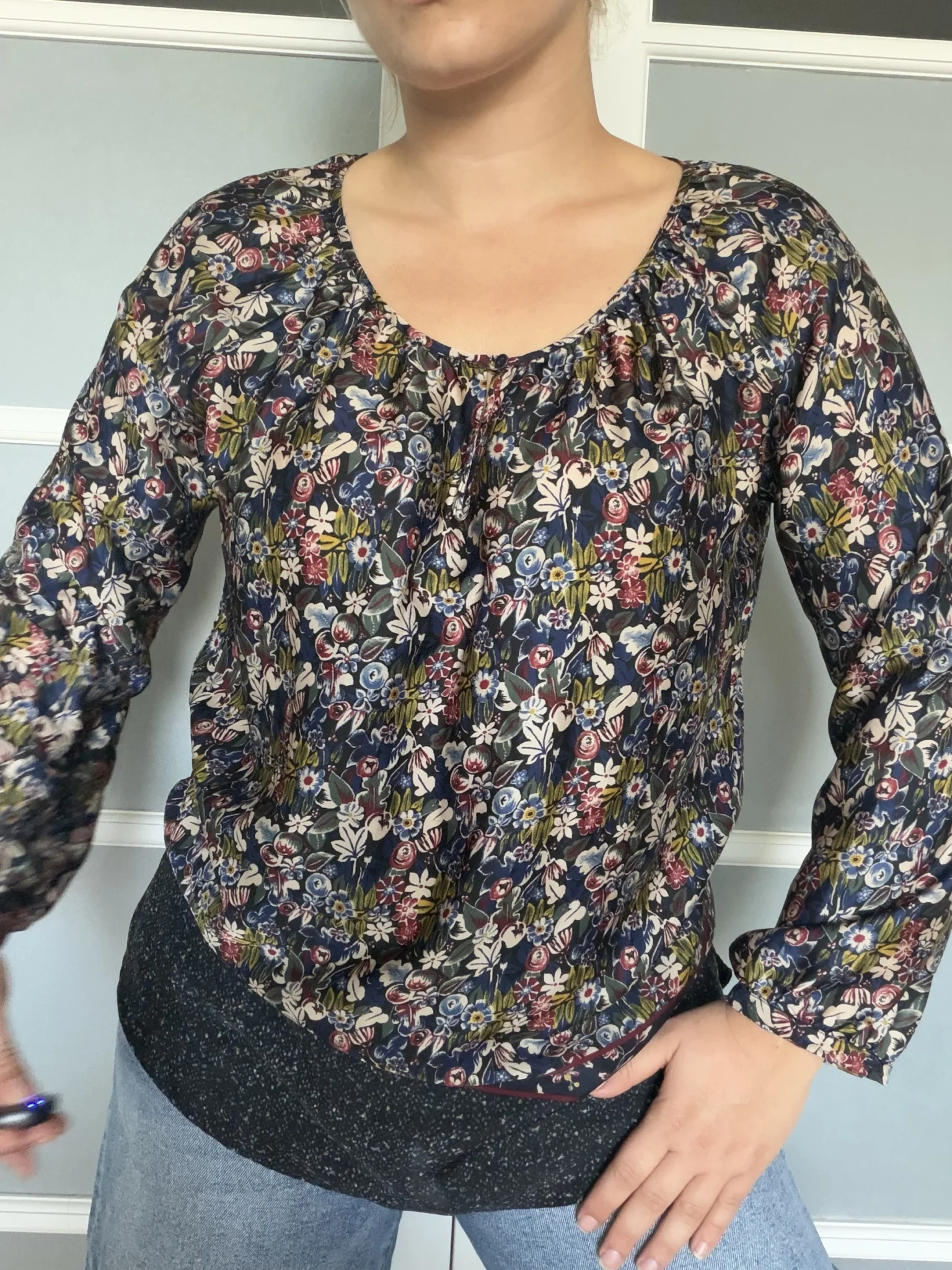 Image for Blouse Gérald Darel taille 38 fleuris bleu marine