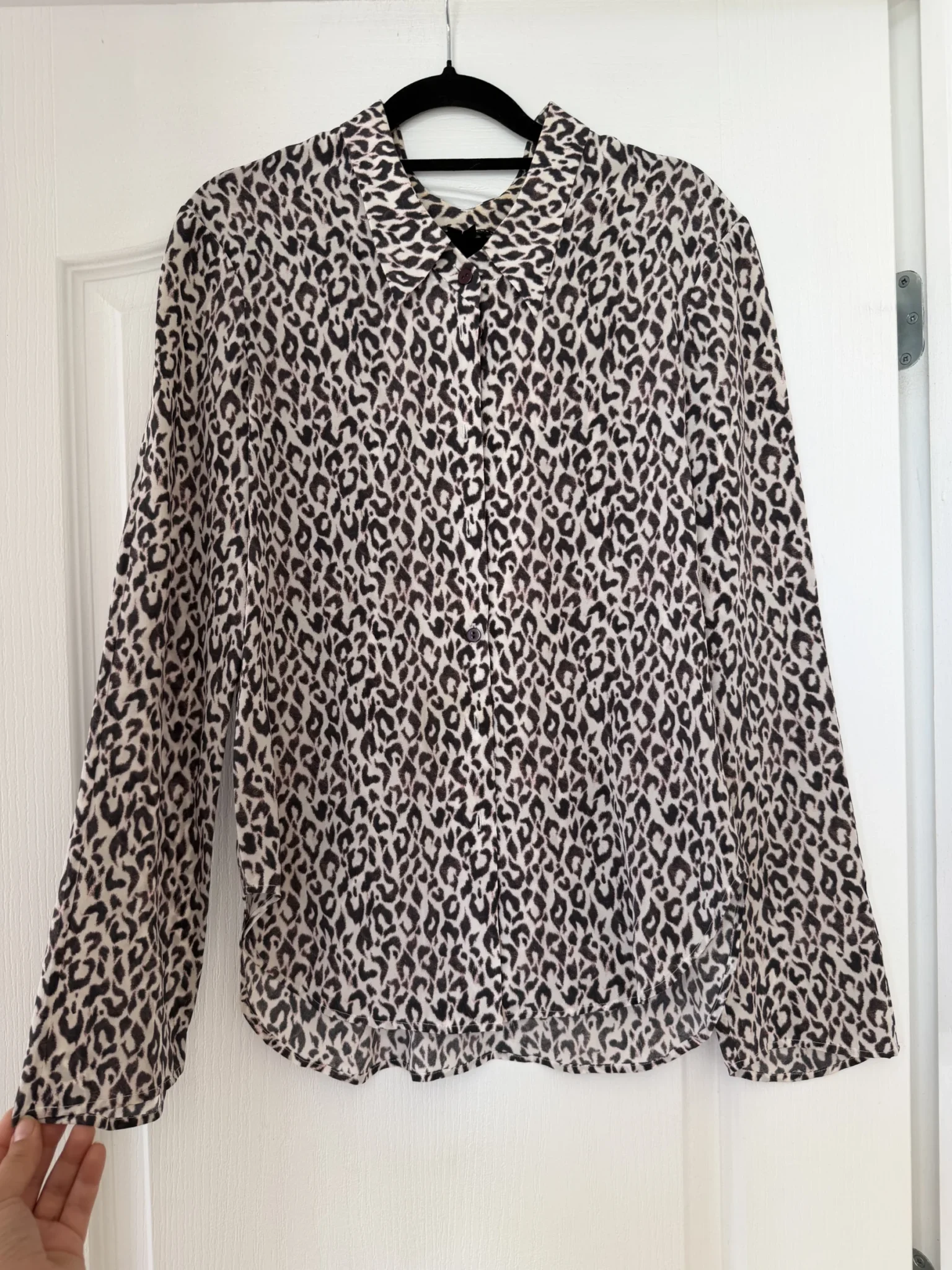 Image for Chemise Theory 100% soie motif léopard écru et marron