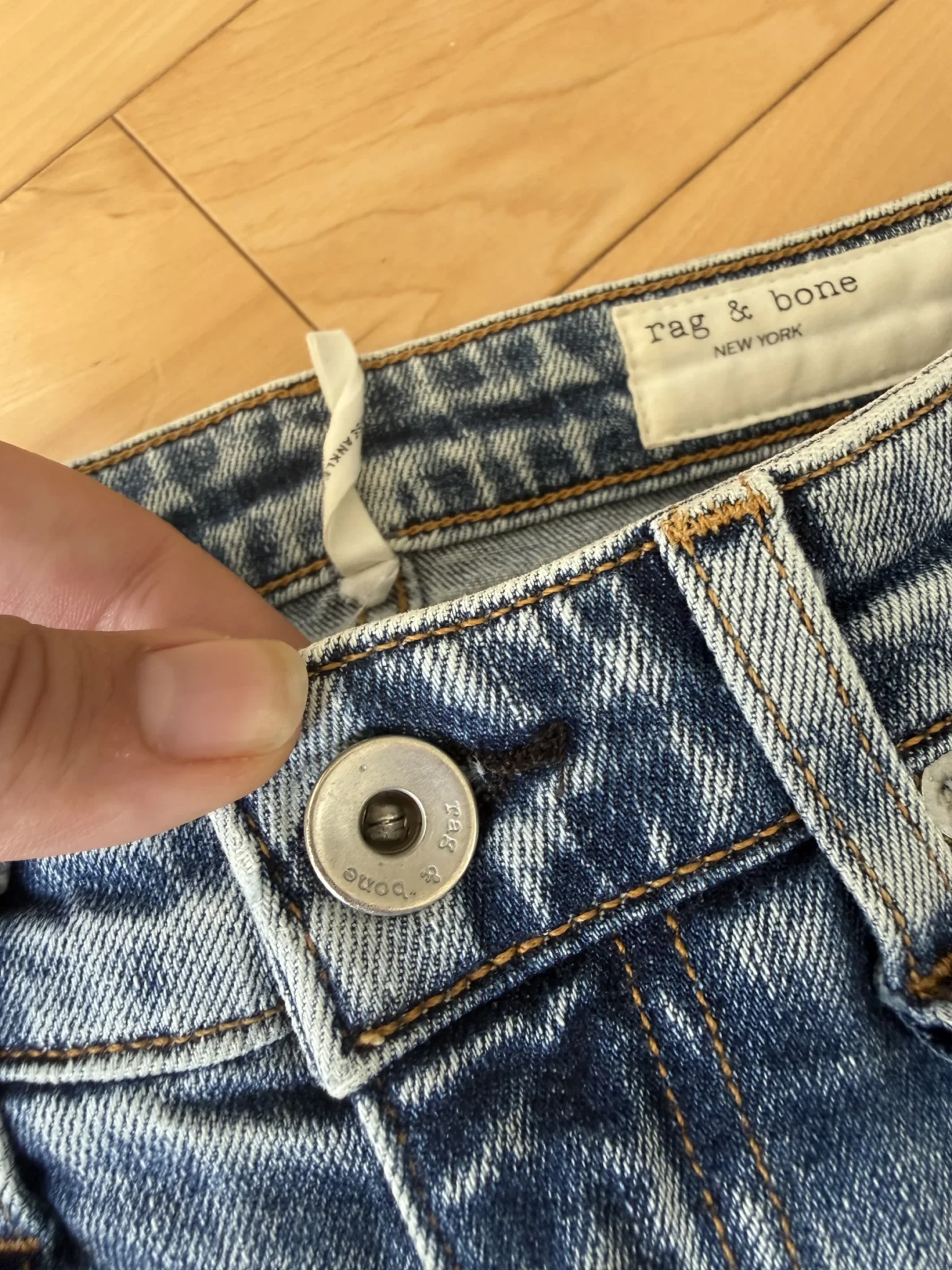 Image for Jean Rag and Bone taille 24 modèle Nina High Rise Ankle cigarette