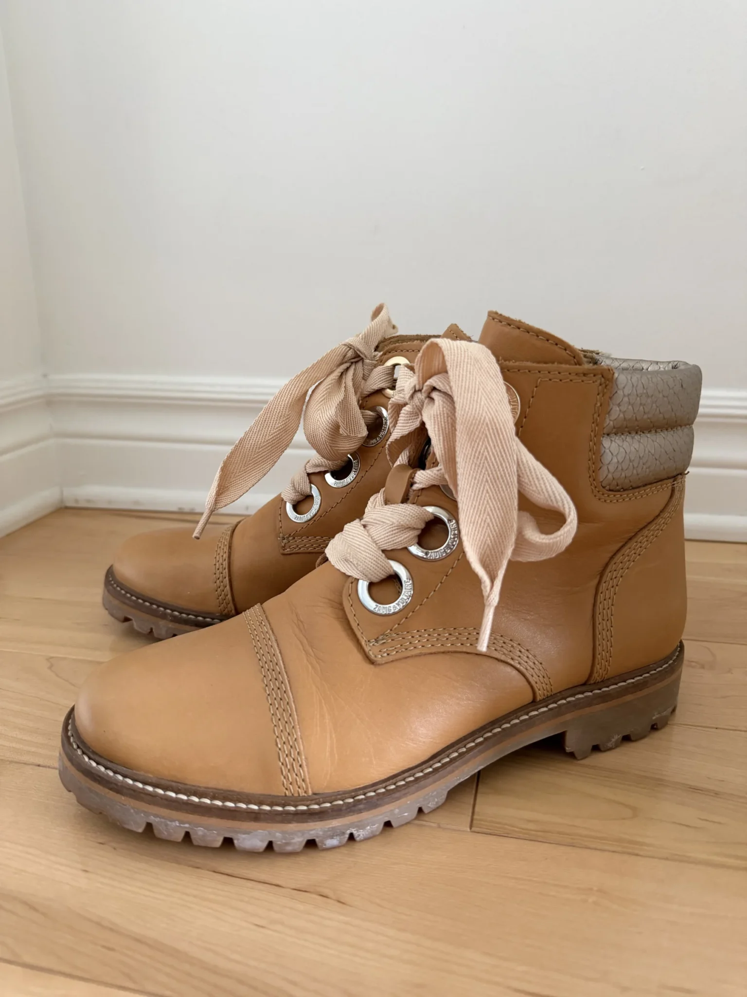 Featured image for Bottines Zadig et Voltaire taille 39 cuir marron
