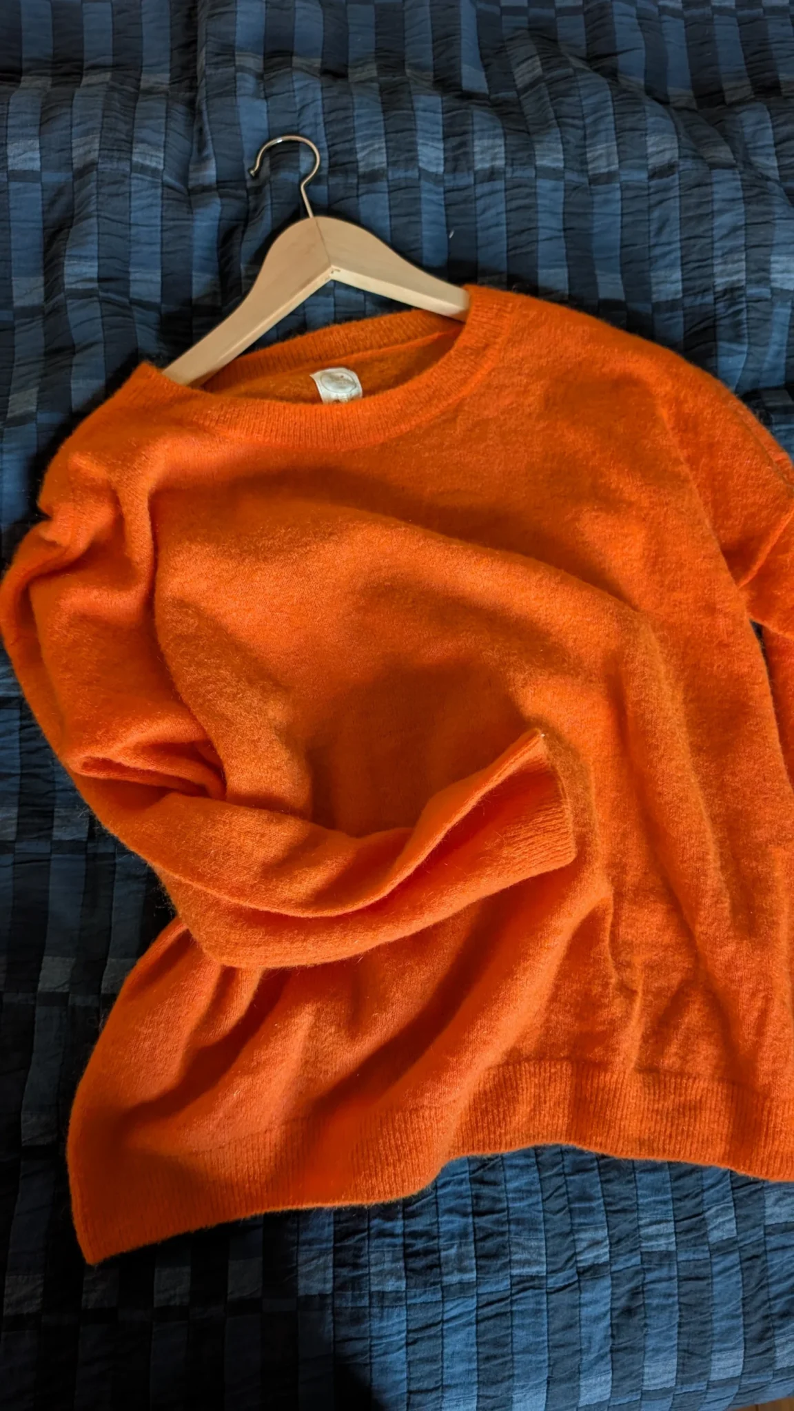 Featured image for Pull T3 Des petits hauts