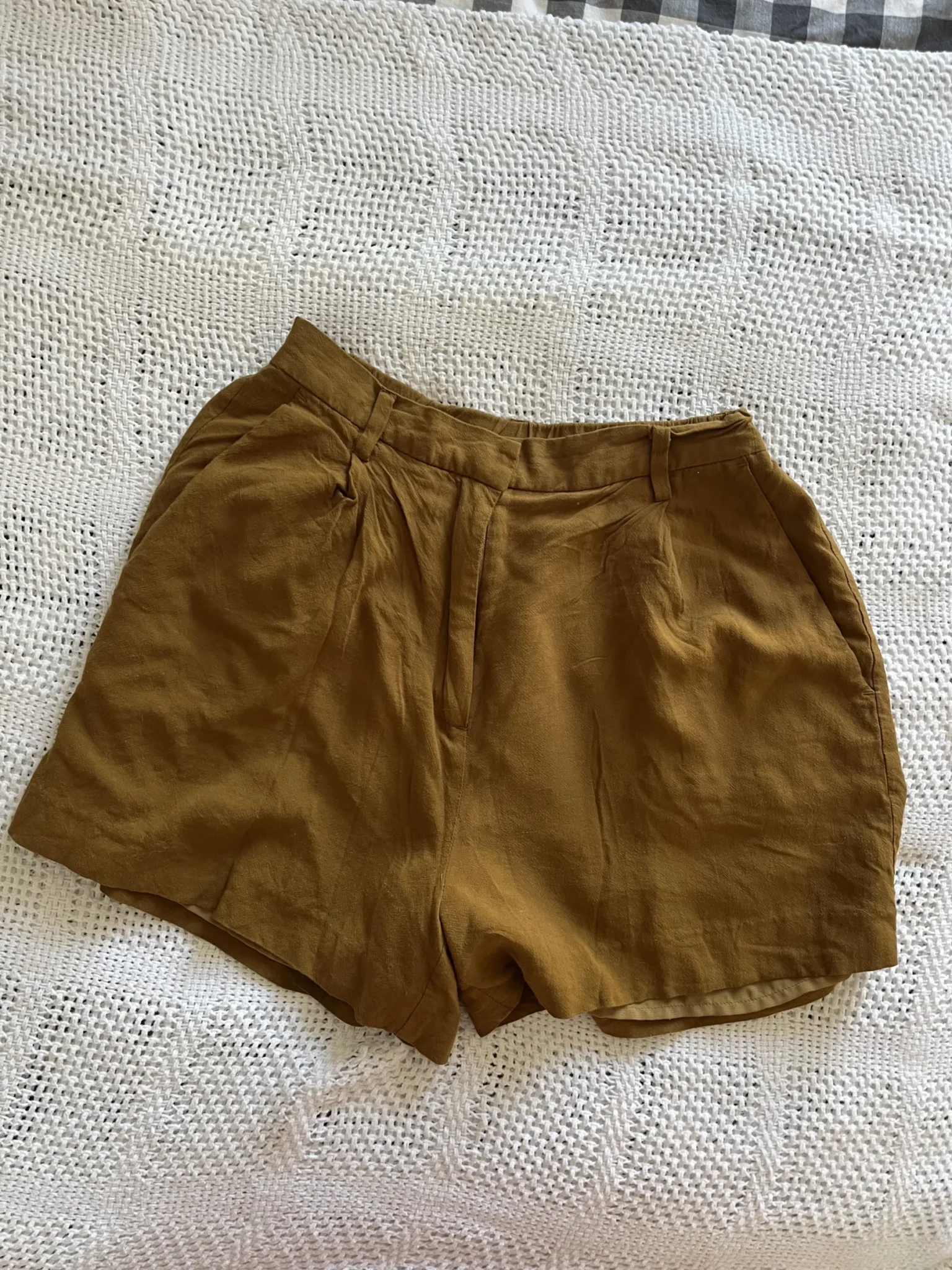 Featured image for Shorts mélange de lin Frank and Oak