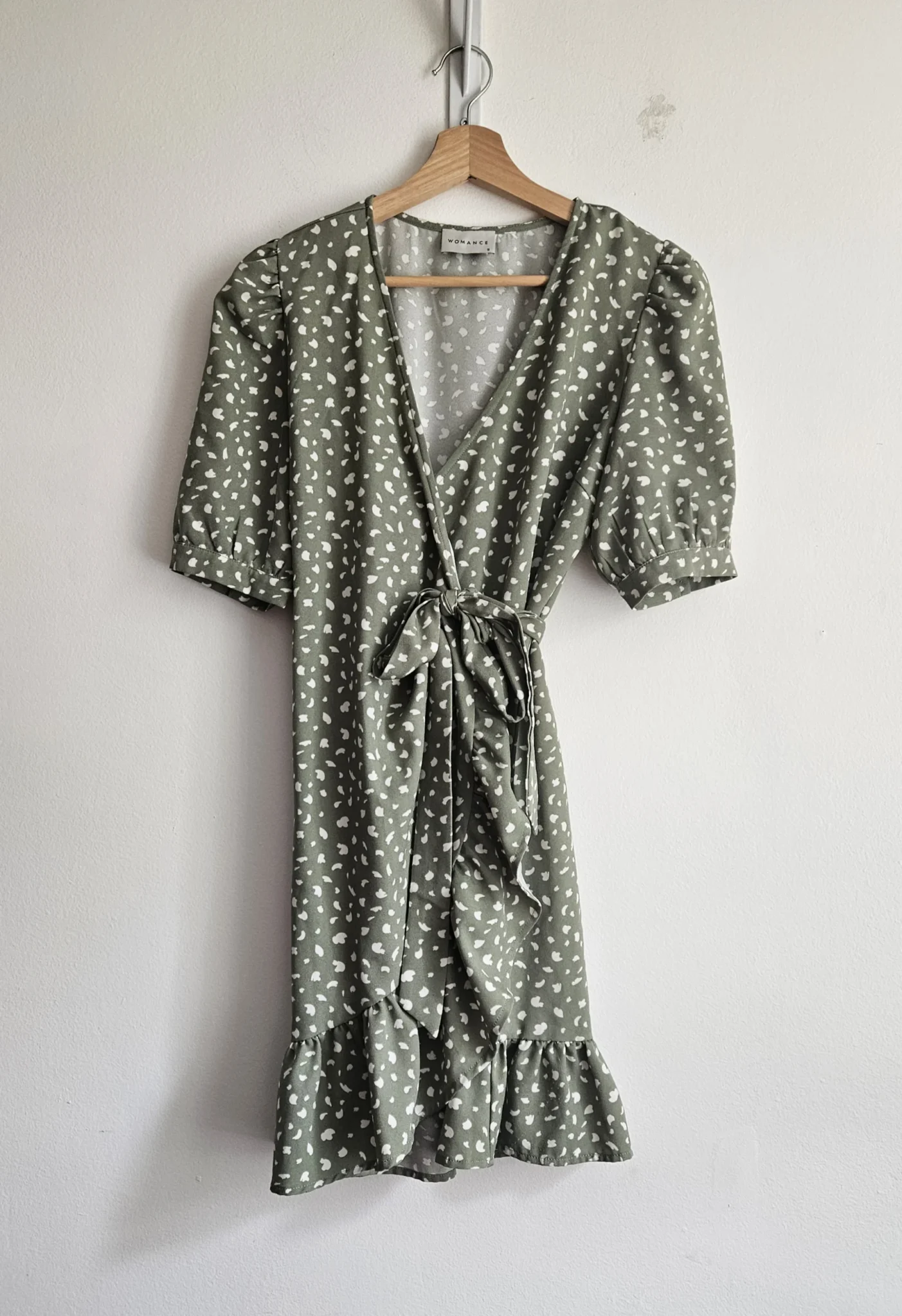 Featured image for 🌷Wrap dress - Womance