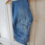 Thumbnail for Classic jeans