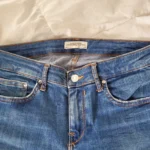 Thumbnail for Classic jeans